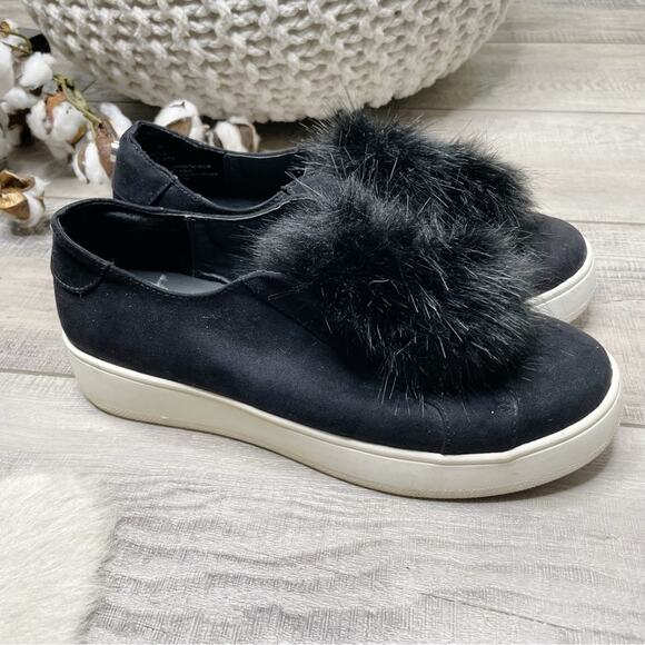 Steve Madden Furlie Pom Pom Faux Suede Slip On Sneakers Black Size 8.5M - Picture 2 of 7
